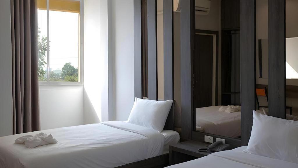 B2 Buriram Boutique And Budget Hotel Exterior foto